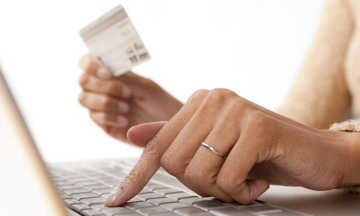 Indian consumers look beyond discounts, easy returns in online shopping: Google survey